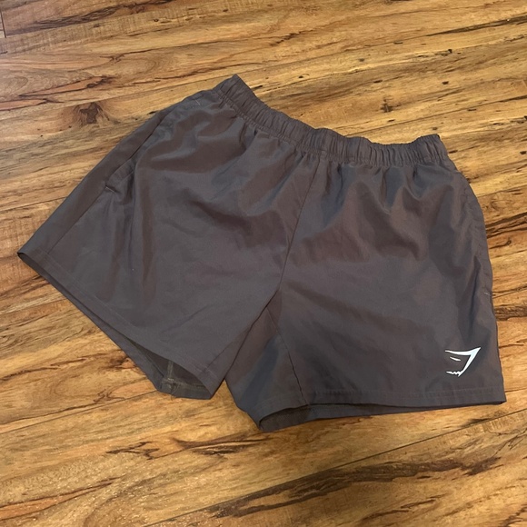 Olive Green XS Gymshark 5” athletic shorts - Picture 2 of 6